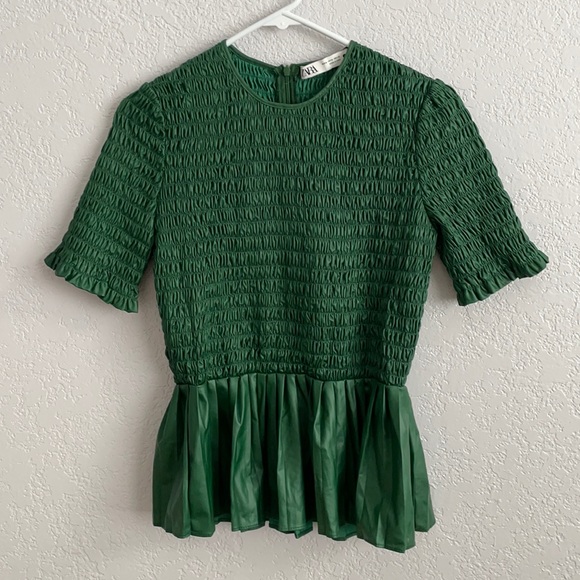 Zara Tops - Zara Peplum Top
